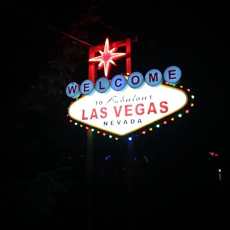 Rezydencja Las Vegas Pensión 3*